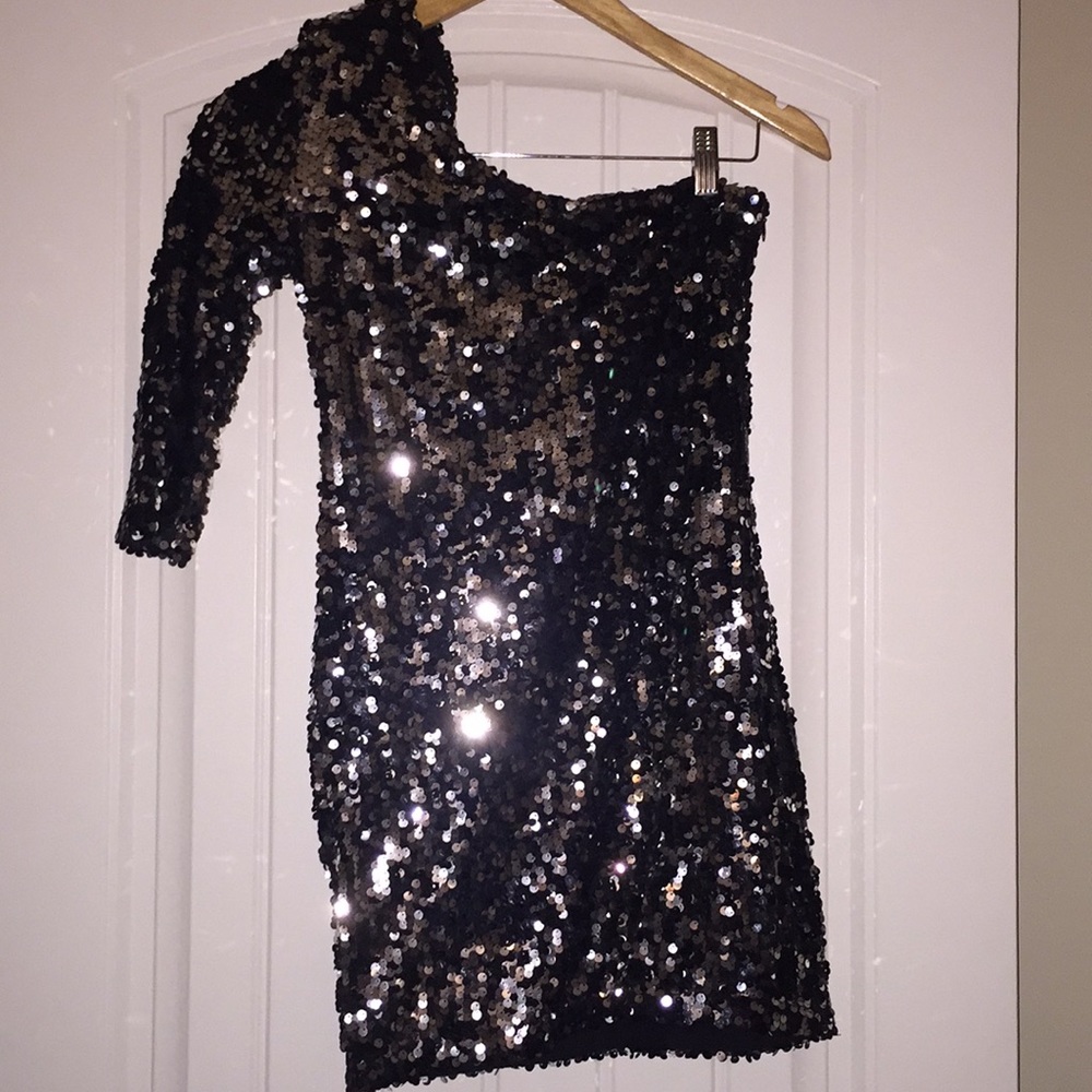 XS Blaque Label Party Dress